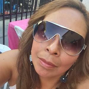 Meet your Posher, Elena